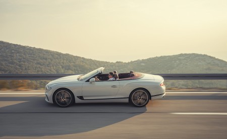 2019 Bentley Continental GT Convertible Side Wallpapers 450x275 (75)