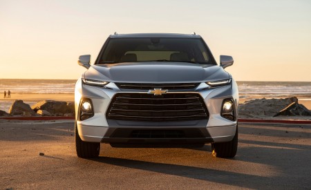 2019 Chevrolet Blazer Front Wallpapers 450x275 (54)