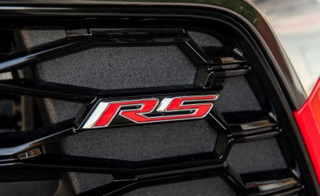 2019 Chevrolet Blazer RS Grill Wallpapers 450x275 (27)