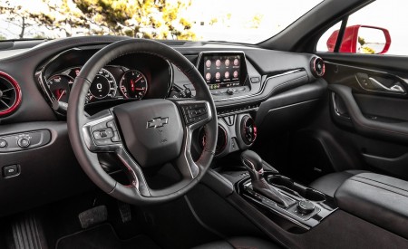 2019 Chevrolet Blazer RS Interior Wallpapers 450x275 (44)