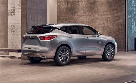 2019 Chevrolet Blazer Rear Three-Quarter Wallpapers 450x275 (74)