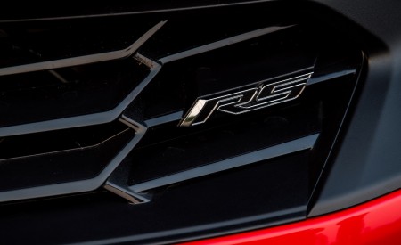 2019 Chevrolet Camaro Turbo 1LE Grill Wallpapers 450x275 (17)