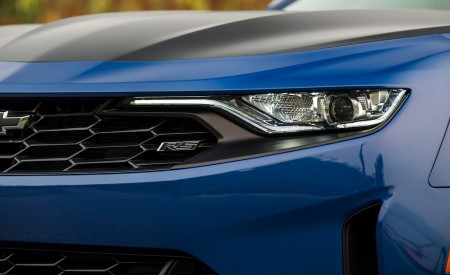 2019 Chevrolet Camaro Turbo 1LE Headlight Wallpapers 450x275 (94)
