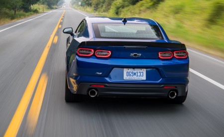 2019 Chevrolet Camaro Turbo 1LE Rear Wallpapers 450x275 (85)