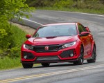2019 Honda Civic Type R (Color: Rallye Red) Front Three-Quarter Wallpapers 150x120 (2)