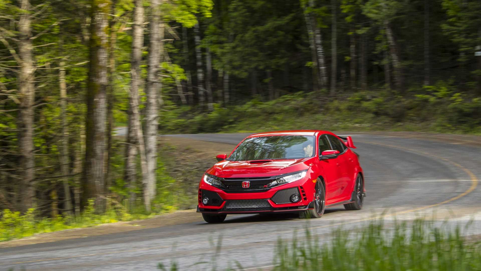 2019 Honda Civic Type R (Color: Rallye Red) Front Wallpapers #38 of 182