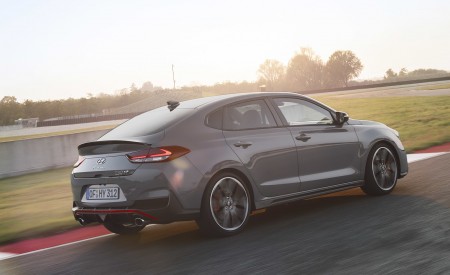 2019 Hyundai i30 Fastback N Rear Three-Quarter Wallpapers 450x275 (5)