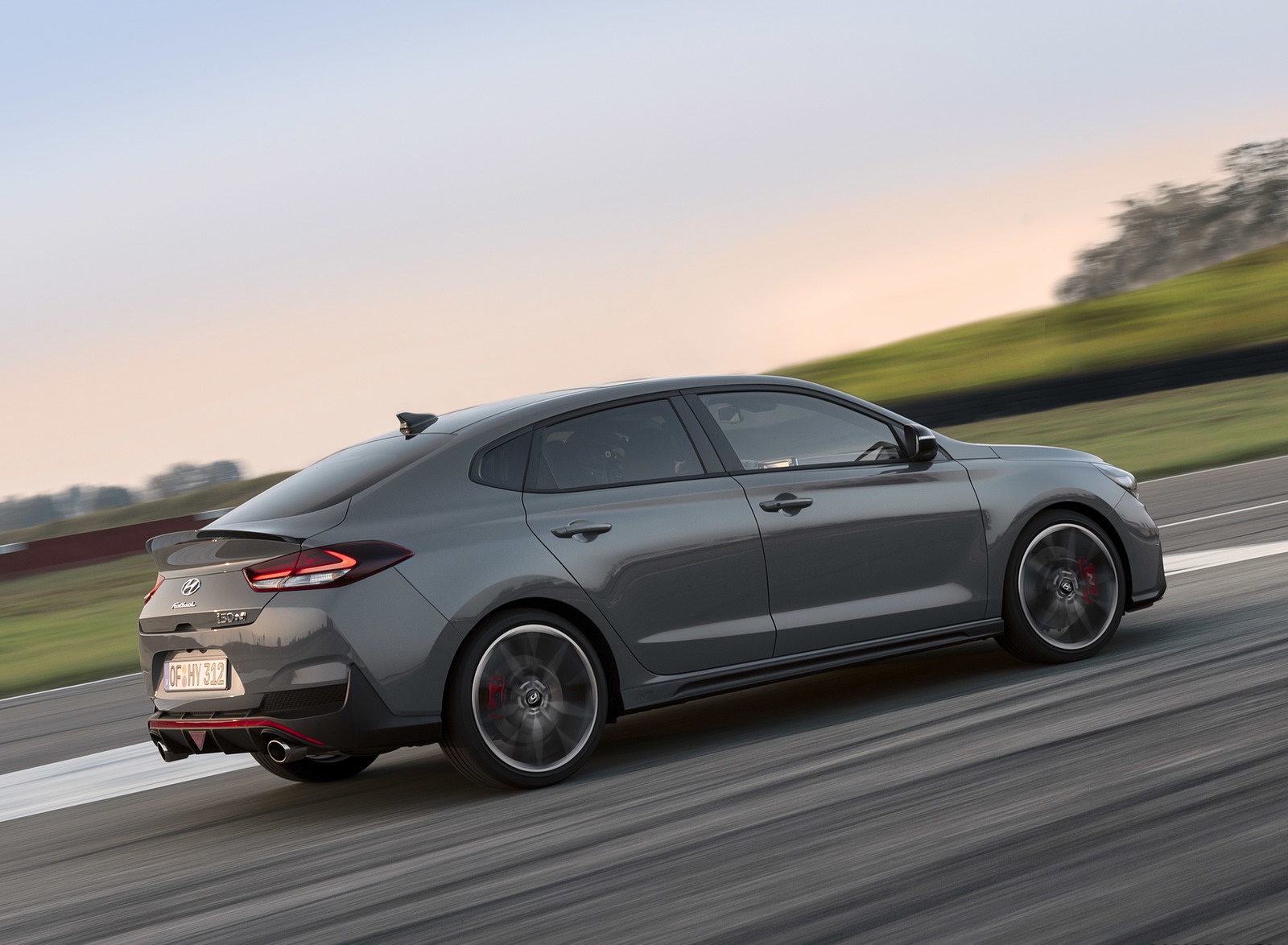 2019 Hyundai i30 Fastback N Rear Three-Quarter Wallpapers #10 of 32