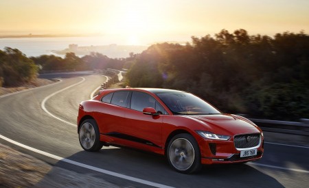 2019 Jaguar I-PACE (Color: Photon Red) Front Three-Quarter Wallpapers 450x275 (81)