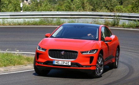 2019 Jaguar I-PACE EV400 AWD HSE First Edition (Color: Photon Red) Front Three-Quarter Wallpapers 450x275 (35)