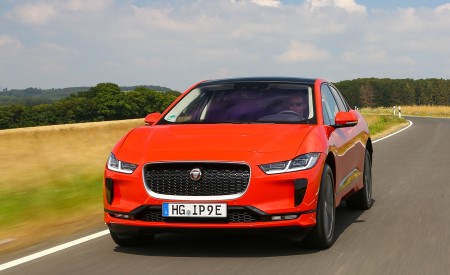 2019 Jaguar I-PACE EV400 AWD HSE First Edition (Color: Photon Red) Front Wallpapers 450x275 (5)