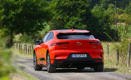 2019 Jaguar I-PACE EV400 AWD HSE First Edition (Color: Photon Red) Rear Wallpapers 450x275 (52)