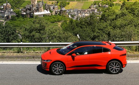 2019 Jaguar I-PACE EV400 AWD HSE First Edition (Color: Photon Red) Side Wallpapers 450x275 (43)