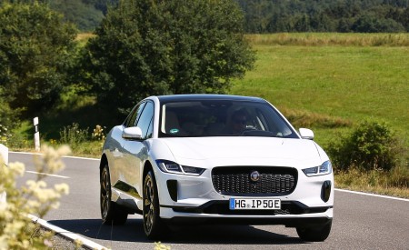 2019 Jaguar I-PACE EV400 AWD S (Color: Yulong White) Front Wallpapers 450x275 (168)