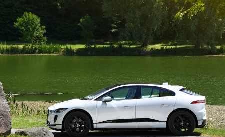 2019 Jaguar I-PACE EV400 AWD S (Color: Yulong White) Side Wallpapers 450x275 (180)
