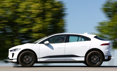 2019 Jaguar I-PACE EV400 AWD S (Color: Yulong White) Side Wallpapers 450x275 (172)