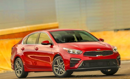 2019 Kia Forte Front Three-Quarter Wallpapers 450x275 (52)