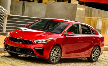 2019 Kia Forte Front Three-Quarter Wallpapers 450x275 (53)