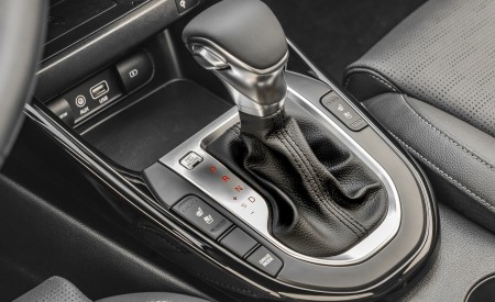 2019 Kia Forte Interior Detail Wallpapers 450x275 (67)