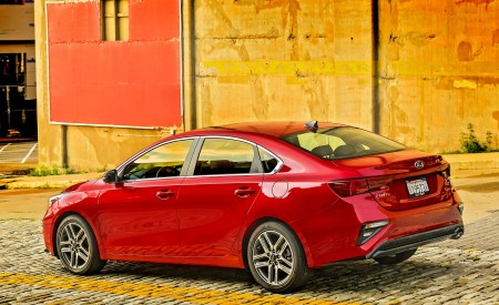 2019 Kia Forte Rear Three-Quarter Wallpapers 450x275 (62)