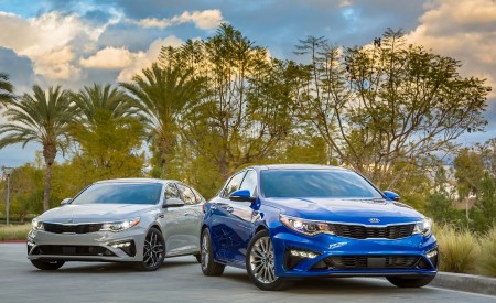 2019 Kia Optima Front Wallpapers 450x275 (10)