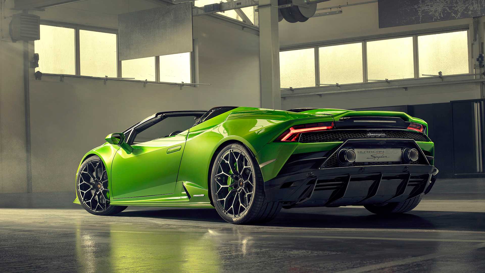 2019 Lamborghini Huracán EVO Spyder Rear Three-Quarter Wallpapers (13)