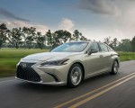 2019 Lexus ES 300h Front Three-Quarter Wallpapers 150x120