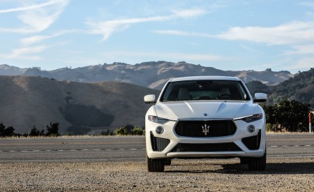 2019 Maserati Levante GTS Front Wallpapers 450x275 (64)