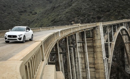 2019 Maserati Levante GTS Front Wallpapers 450x275 (26)