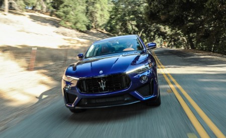 2019 Maserati Levante Trofeo Front Wallpapers 450x275 (5)