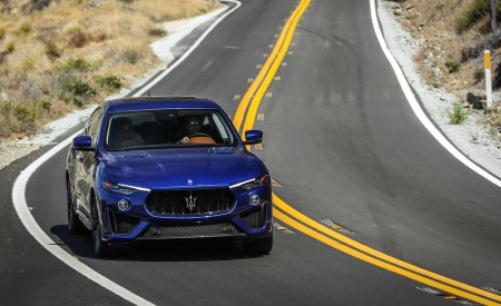 2019 Maserati Levante Trofeo Front Wallpapers 450x275 (35)