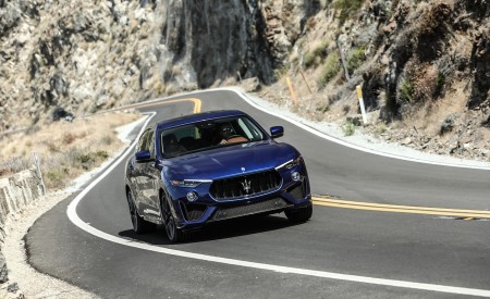 2019 Maserati Levante Trofeo Front Wallpapers 450x275 (18)