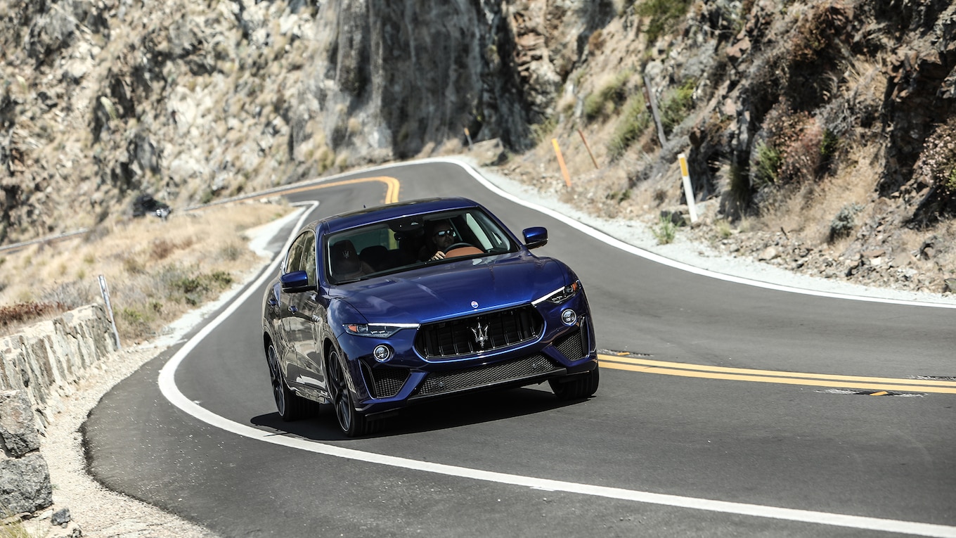 2019 Maserati Levante Trofeo Front Wallpapers #18 of 97