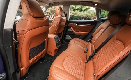 2019 Maserati Levante Trofeo Interior Rear Seats Wallpapers 450x275 (53)