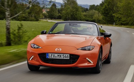 2019 Mazda MX-5 Miata 30th Anniversary Edition Front Wallpapers 450x275 (17)