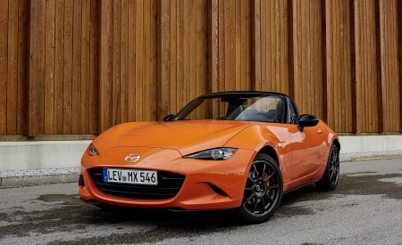 2019 Mazda MX-5 Miata 30th Anniversary Edition Front Wallpapers 450x275 (58)