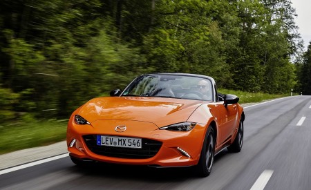 2019 Mazda MX-5 Miata 30th Anniversary Edition Front Wallpapers 450x275 (29)