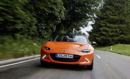 2019 Mazda MX-5 Miata 30th Anniversary Edition Front Wallpapers 450x275 (19)