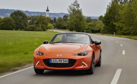 2019 Mazda MX-5 Miata 30th Anniversary Edition Front Wallpapers 450x275 (35)