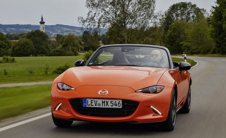 2019 Mazda MX-5 Miata 30th Anniversary Edition Front Wallpapers 450x275 (24)