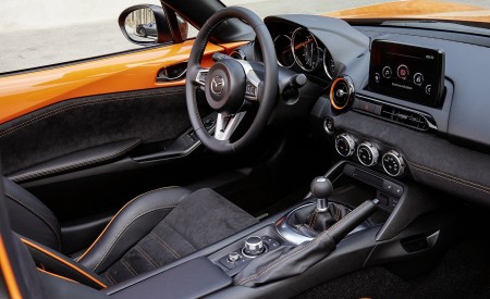2019 Mazda MX-5 Miata 30th Anniversary Edition Interior Wallpapers 450x275 (75)
