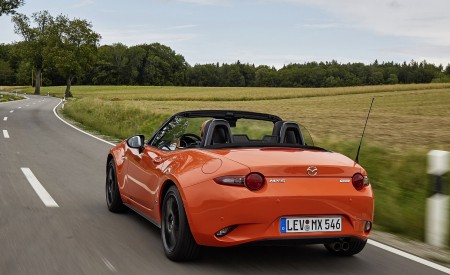 2019 Mazda MX-5 Miata 30th Anniversary Edition Rear Wallpapers 450x275 (45)