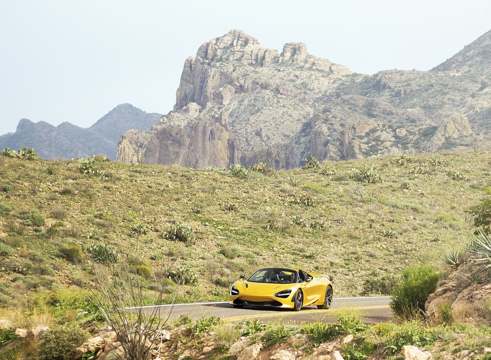 2019 McLaren 720S Spider (Color: Aztec Gold) Front Wallpapers (9)