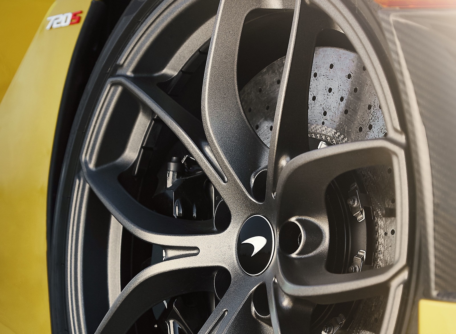 2019 McLaren 720S Spider (Color: Aztec Gold) Wheel Wallpapers #32 of 67