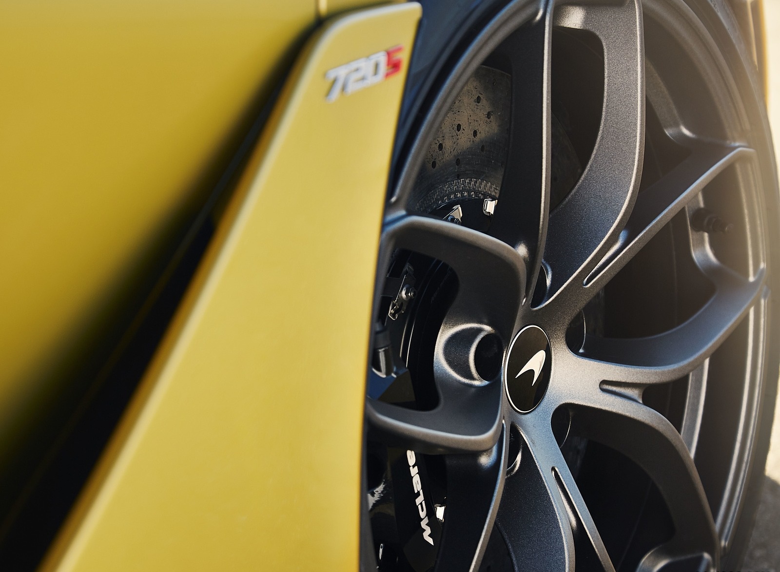 2019 McLaren 720S Spider (Color: Aztec Gold) Wheel Wallpapers #31 of 67