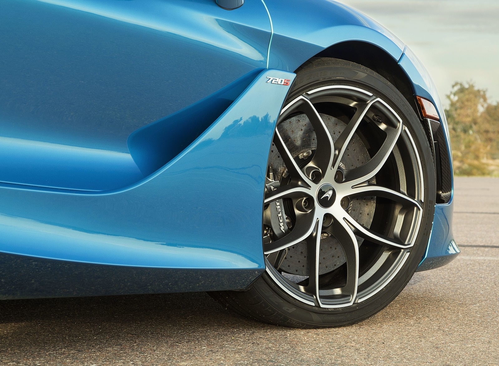 2019 McLaren 720S Spider (Color: Belize Blue) Wheel Wallpapers #11 of 67