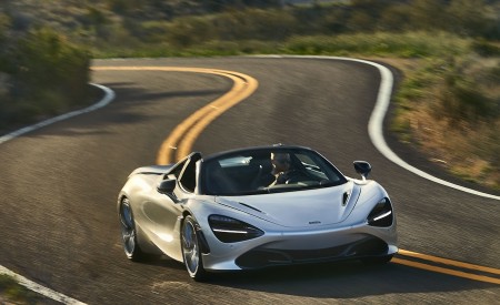 2019 McLaren 720S Spider (Color: Supernova Silver) Front Three-Quarter Wallpapers 450x275 (36)