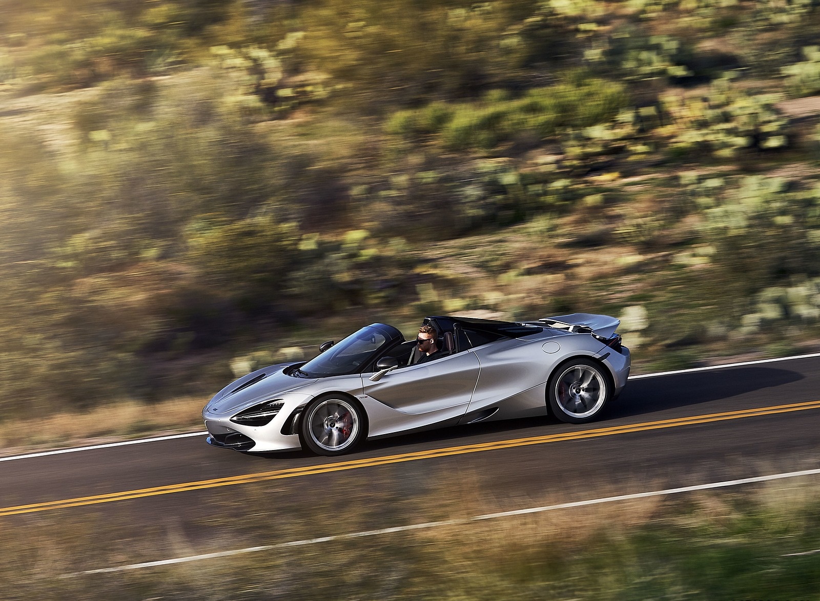 2019 McLaren 720S Spider (Color: Supernova Silver) Side Wallpapers #42 of 67