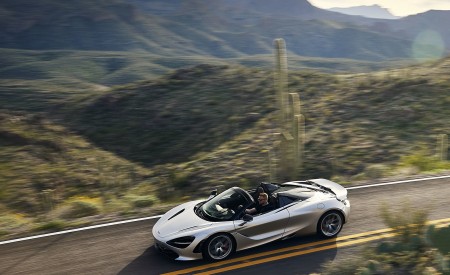2019 McLaren 720S Spider (Color: Supernova Silver) Top Wallpapers 450x275 (43)