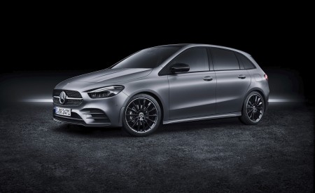 2019 Mercedes-Benz B-Class Front Three-Quarter Wallpapers 450x275 (37)